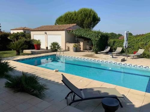 Verargues House | Maison agréable avec piscine à Entre-Vignes