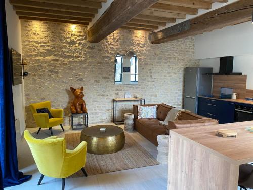 Nuits-Saint-Georges Apartment | Maison Authentique « Bleue Nuits »