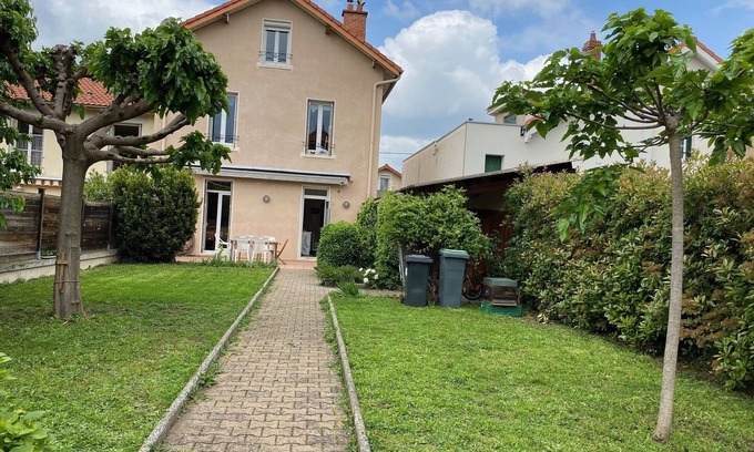 La Pradelle House | Maison Avec Jardin Quartier Calme