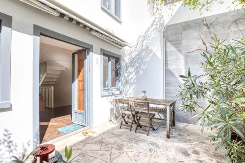 Silly-Gallieni Villa | Maison Cèdre