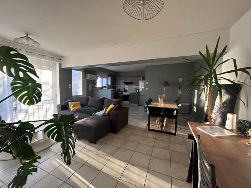 Saint-Michel-sur-Savasse Apartment | Maison cosy - Entre les deux collines