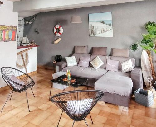 Vaux-sur-Mer House | Maison charmante à Vaux-sur-Mer avec jardin clôturé