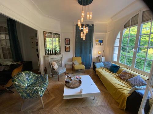 Quartier de Becon Villa | Maison charme 7 min Paris jardin