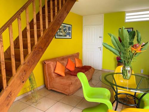 Mare Gailard House | Maison cosy à Le Gosier avec vue
