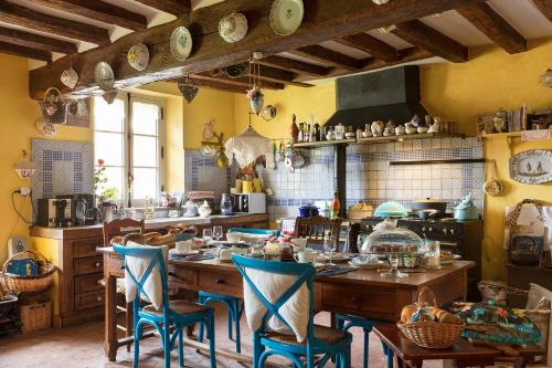 Mittainville Bed & Breakfast | Maison d'Hotes à l'Ombre Bleue