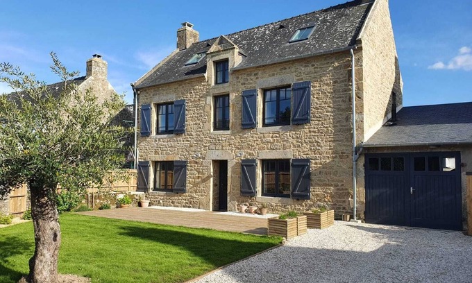Plouharnel House | Maison de Charme Dans le Vieux Bourg de Plouharnel
