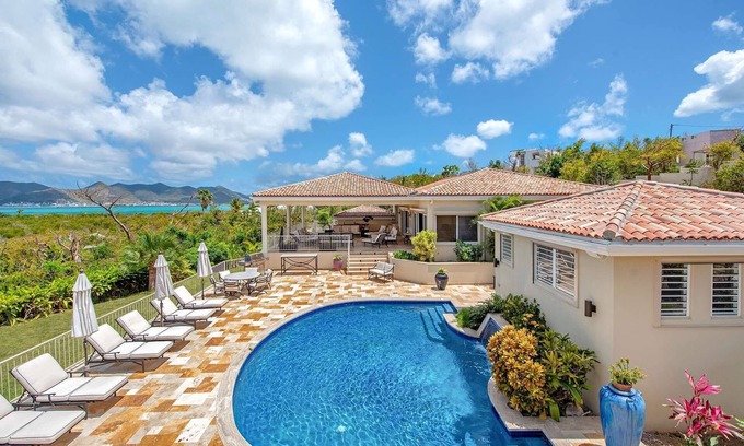 Nettle Bay Villa | Maison de Reve (4/6 Rooms)