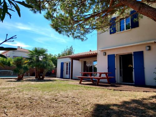 Saint-Georges-de-Didonne Villa | Maison familiale avec piscine chauffée