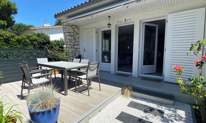 Saint-Georges-de-Didonne House | Maison Bord de Mer, 4 Personnes, Plage à Pied 450 m et Village à 700m