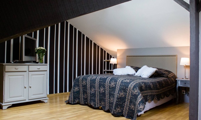 Centre Ville House | Maison Plein Centre Compiègne , à Côté de Tout Commerce, 40 mn Cdg, 1 H de Paris