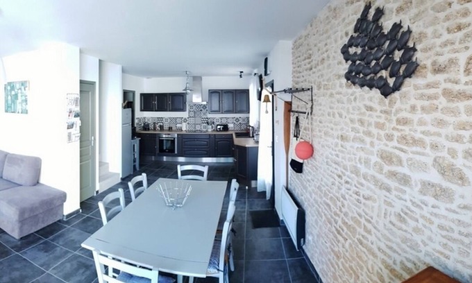 Cheray Villa | Maison Rénovée Calme St Georges Oléron - 10 mn de la mer - 8 Pers - 3 Chambres