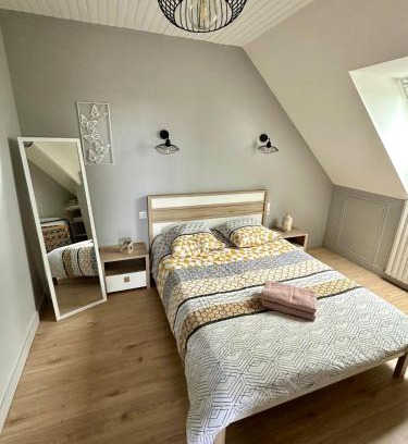 Laigne-en-Belin Apartment | Maison très proche des 24 Heures - 9 Personnes