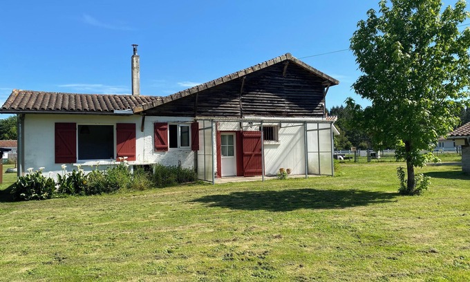 Saint-Julien-en-Born House | Maisonnette