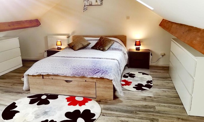 Meyzieu Nord Ouest House | Maisonnette proche de Lyon