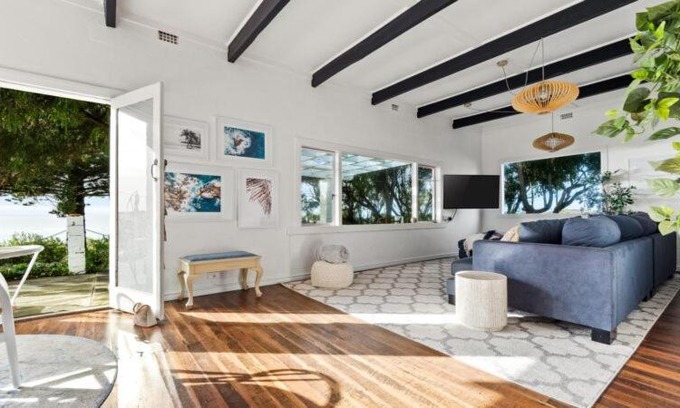 Augusta House | Maizies View - A Hidden Gem