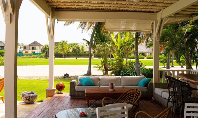 Punta Cana Villa | Majestic 5BR Villa w Maid Jacuzzi in Cap Cana
