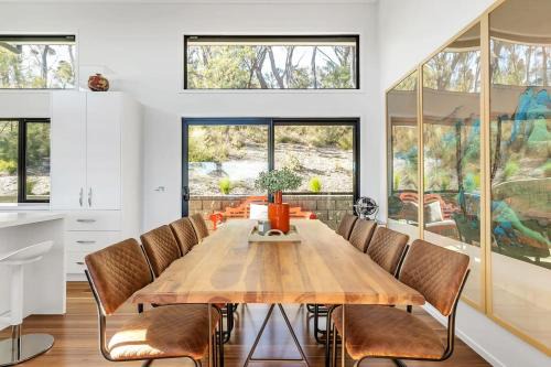 Katoomba House | Majestic Mountain View in Katoomba