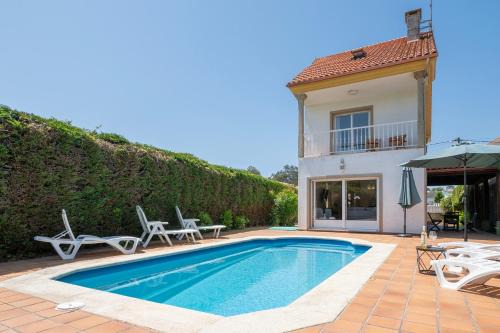 A Lanzada House | Major Beach and Lake