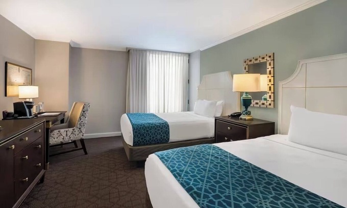 French Quarter Resort | Make Your Trip More Enjoyable! 3 Classy Units, Pets Allowed, Outdoor Pool!