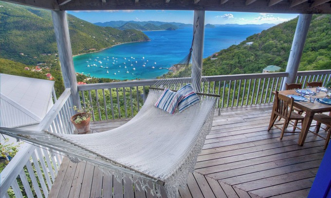 Brewers Bay Villa | Makere House - Spacious 1 Bedroom Villa, Magnificent Views, 5 Mins To Beaches