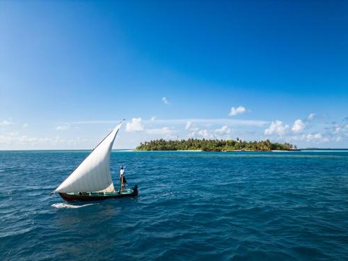 Makunudu Resort | Makunudu Island- An Intimate Hideaway