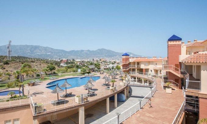 Mijas Apartment | Malibu Mansions Condo B5 by Rafleys