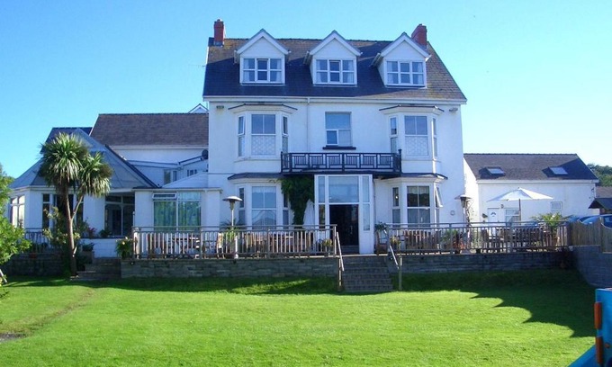 Saundersfoot House | Malin House Hotel
