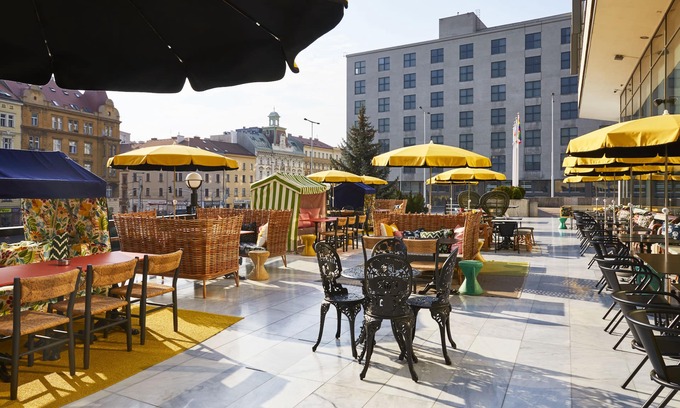 Holesovice Hotel | Mama Shelter Prague