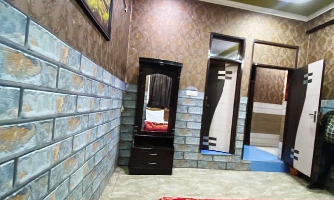 Delhi Hotel | Manali Hotel By GRB