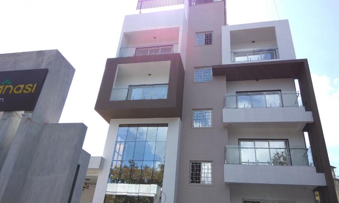 Satara Hotel | Manasi Inn