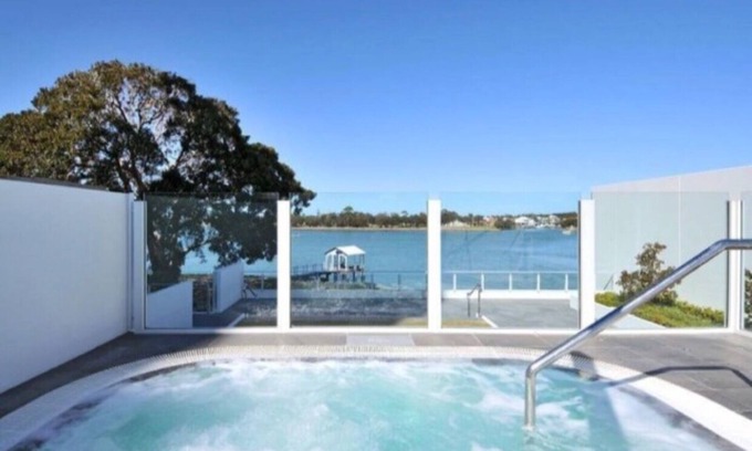 Mandurah Apartment | Mandurah Modern estuary Magic
