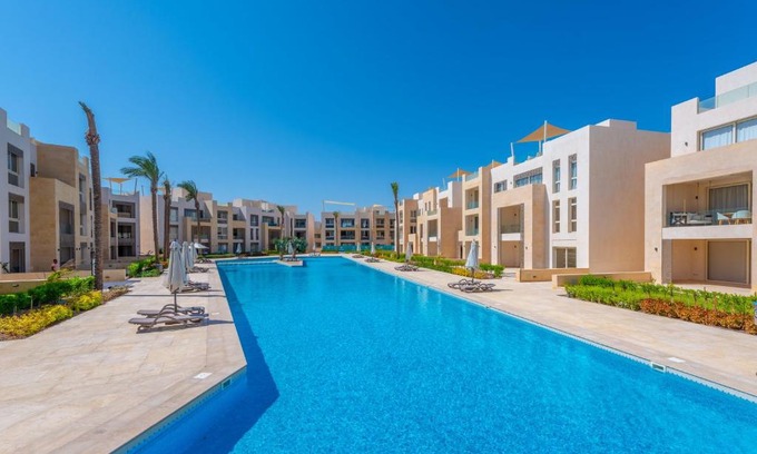El Gouna Apartment | Mangroovy 3BR Apartment Private Beach & Pool View