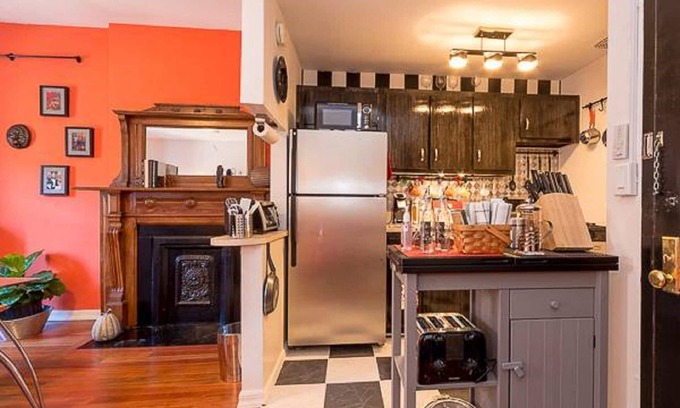 Central Park North Apartment | Manhattan Studio! Walk to scenic Morningside park, restaraunts, subway. Free WiF