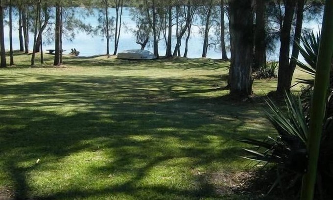 Mannering Park House | Mannering Vista on Lake Macquarie