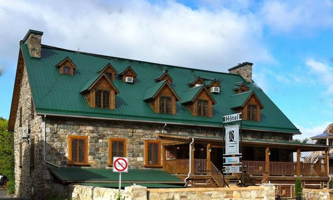 Marieville Hotel | Manoir Ramezay