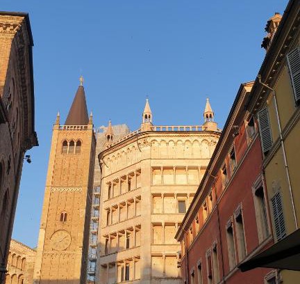 Parma City Centre Apartment | Mansarda Laurent