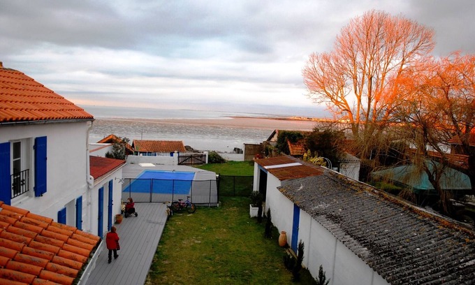 Bourcefranc-le-Chapus Villa | Mansion - Bourcefranc le chapus
