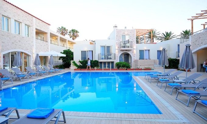 Adelianos Kampos Hotel | Maravel Star Art Hotel