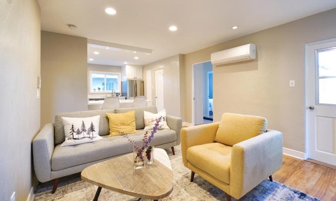 Newhall House | @ Marbella Lane - 3BR SFR 2Floor DTWN SJ Ldry