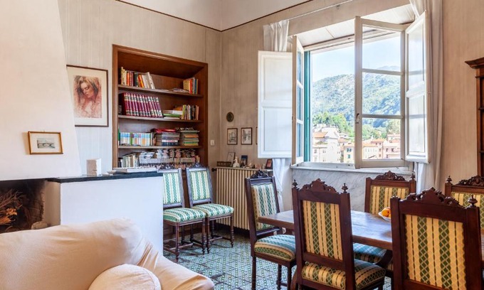 Carrara Apartment | Marble House