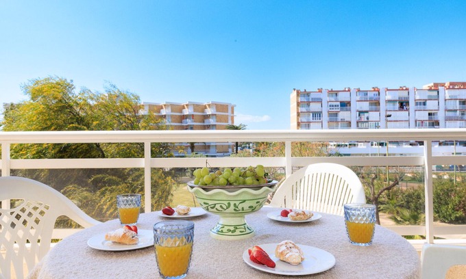 La Pineda Apartment | MARE INTERNUM III