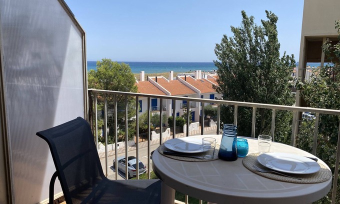 Mas Pinell Apartment | Mare Nostrum 442 - Sea views and WiFi