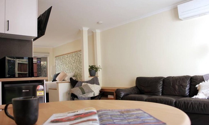 Marengo Apartment | Marengo Beach Studio 4