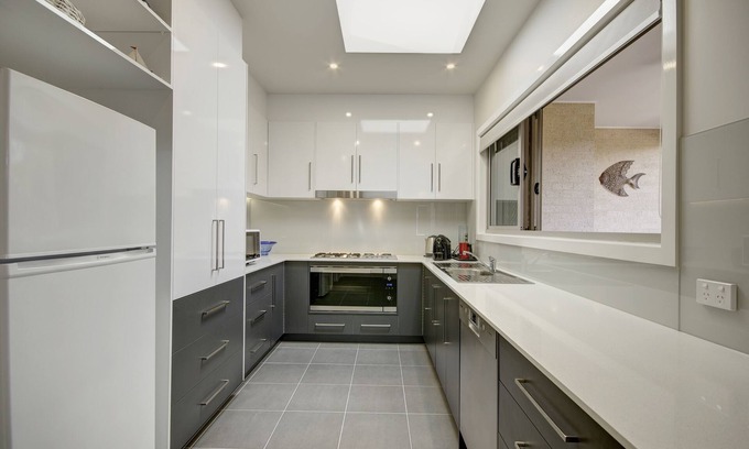Portarlington House | 'Marettimo' Inn Entire home in Portarlington, Australia