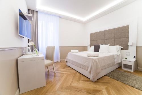 Vatican House | Margherita Suites