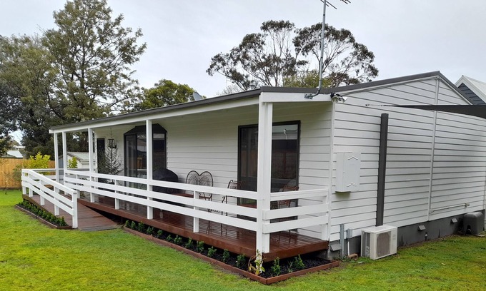 Mount Martha Cottage | Margy's Place at Mt Martha, a charming 2 bedroom cottage