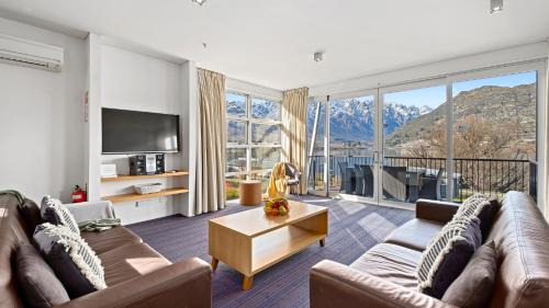 Frankton Apartment | Marina Quarters 406B