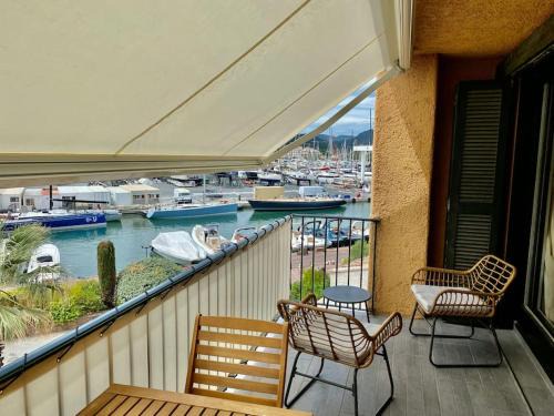 Port Cogolin Apartment | MarinesAppartement, 2min Plage, accès direct port