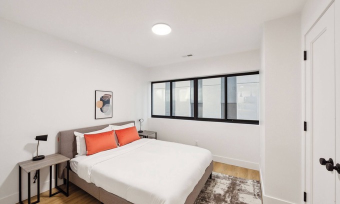 Downtown Wilmington Apartment | Market view Residence 603 I 1 Bedroom 1.5 Bathroom