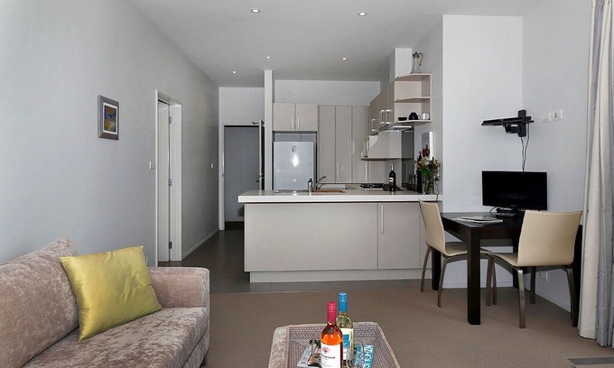 Renwick Apartment | Marlborough Magic Studio - Rapaura Holiday Home